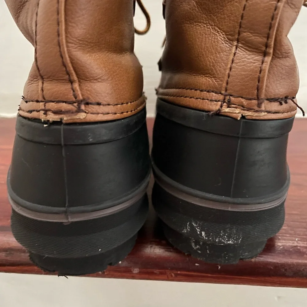 London Fog Brown and Black Snow Boots Kids size 5